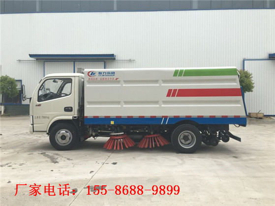 东风小多利卡扫路车(1方水+4方尘)