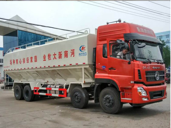 东风天龙前四后八40方散装饲料车