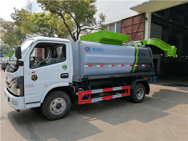 6方小多利卡餐厨车(方罐)