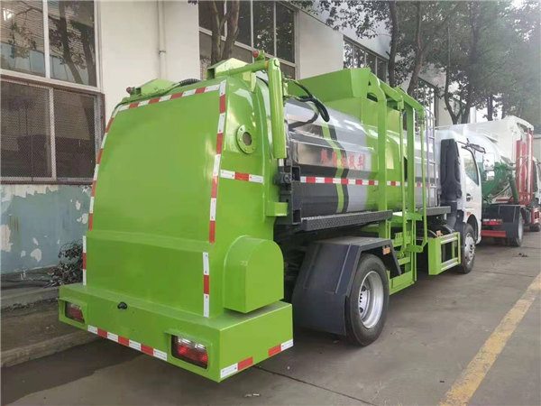 6方小多利卡餐厨车(方罐)