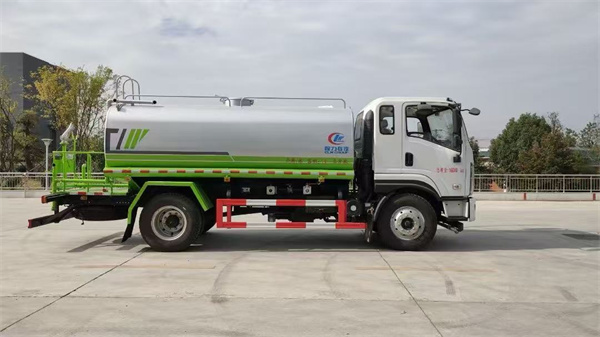 陕汽12方洒水车(X9)